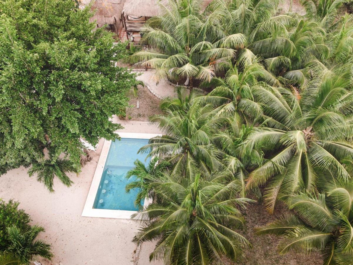 Royal Palm Bacalar Cabanas & Lagoon Club Buitenkant foto
